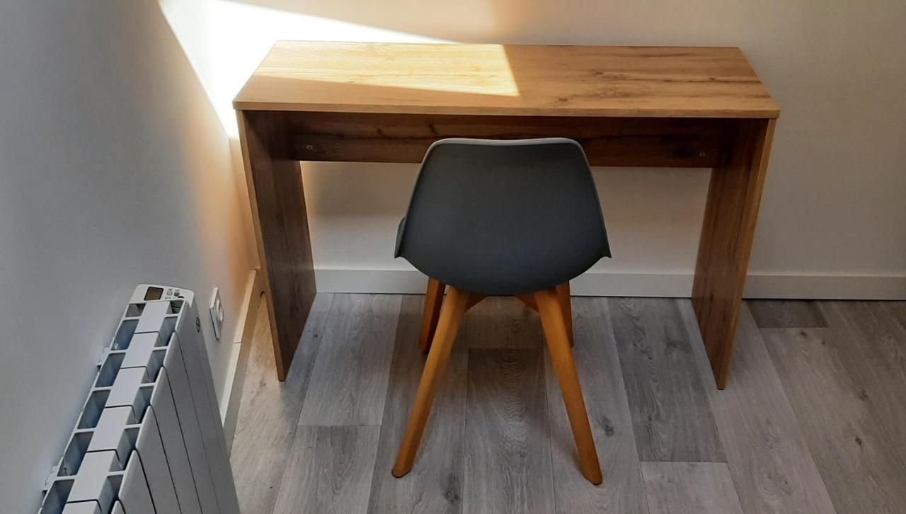 Appartement Netflix Centre De Vienne Pres De Lyon Zewnętrze zdjęcie